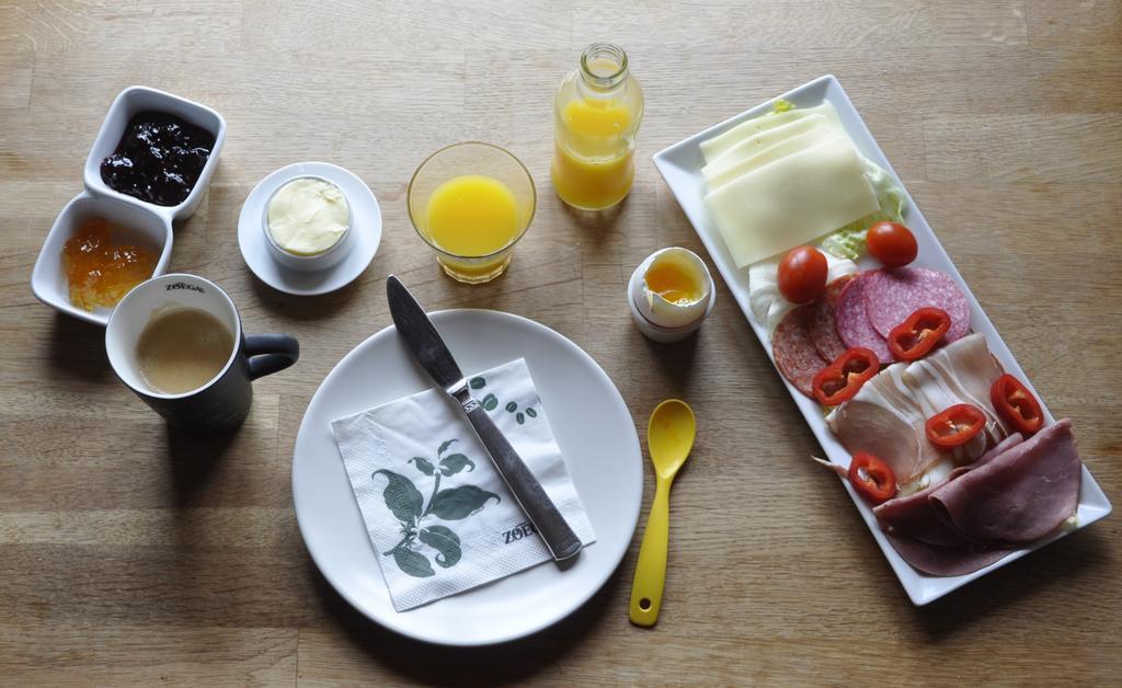 Hylteberga Gard Bed & Breakfast Skurup Buitenkant foto